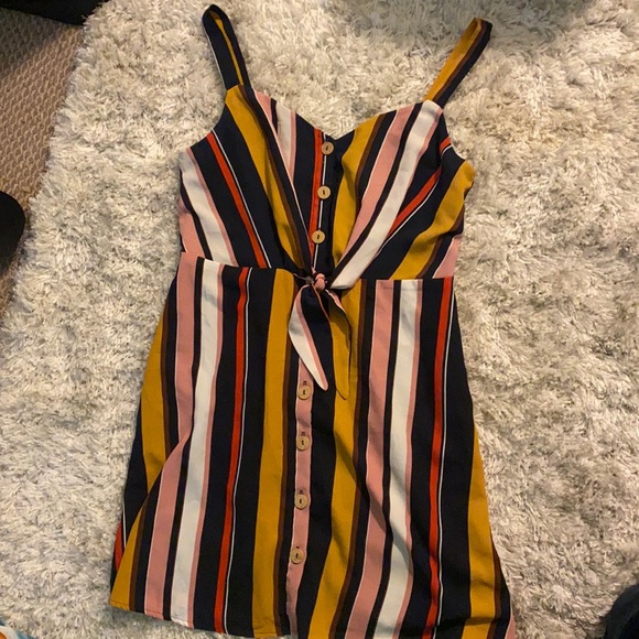 Striped lush dress - Picture 1 of 3